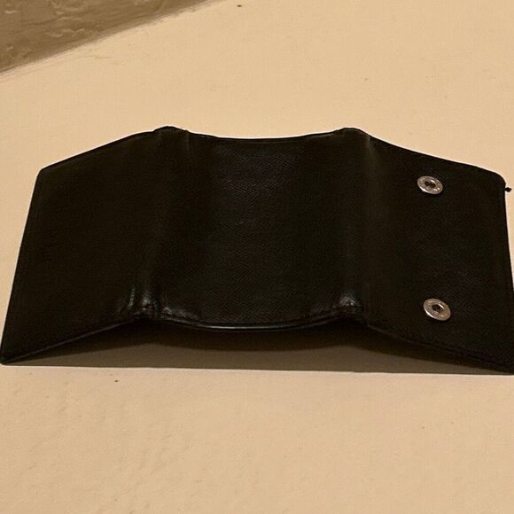 Prada Trifold Key Holder Card Wallet Black Leather Keycase Minimalist Luxury - Picture 12 of 13